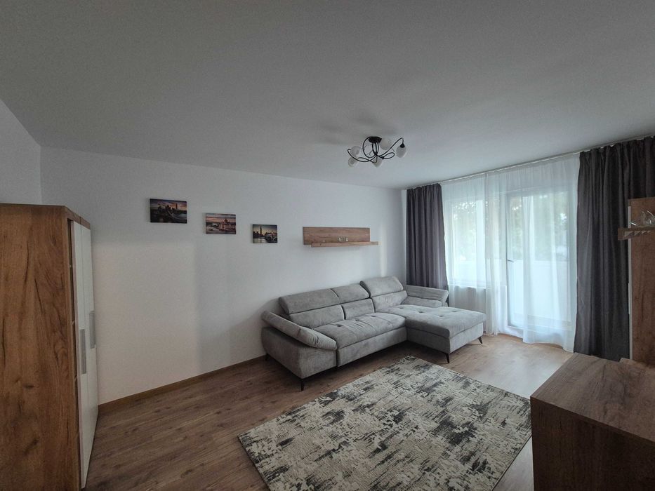 Inchiriez apartament modern cu 2 camere complet mobilat si dotat