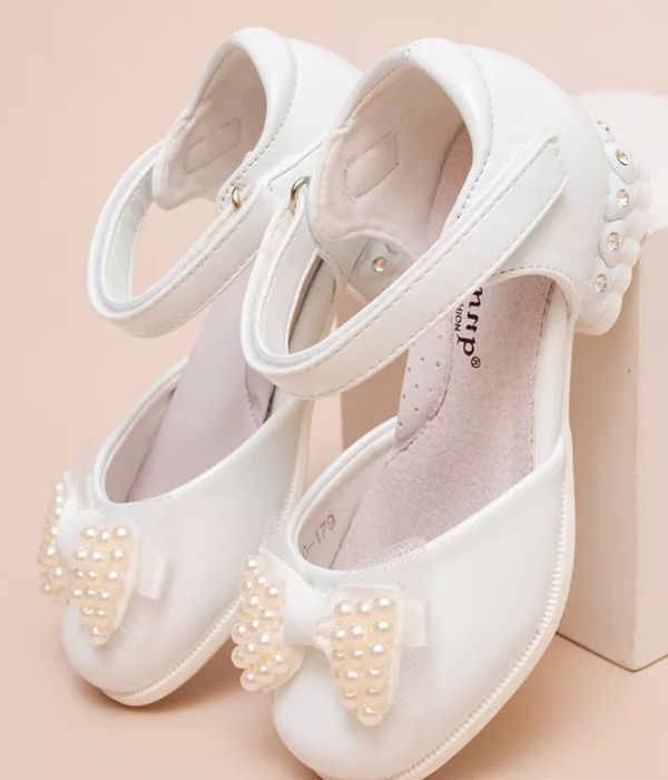 Б/у детские туфли