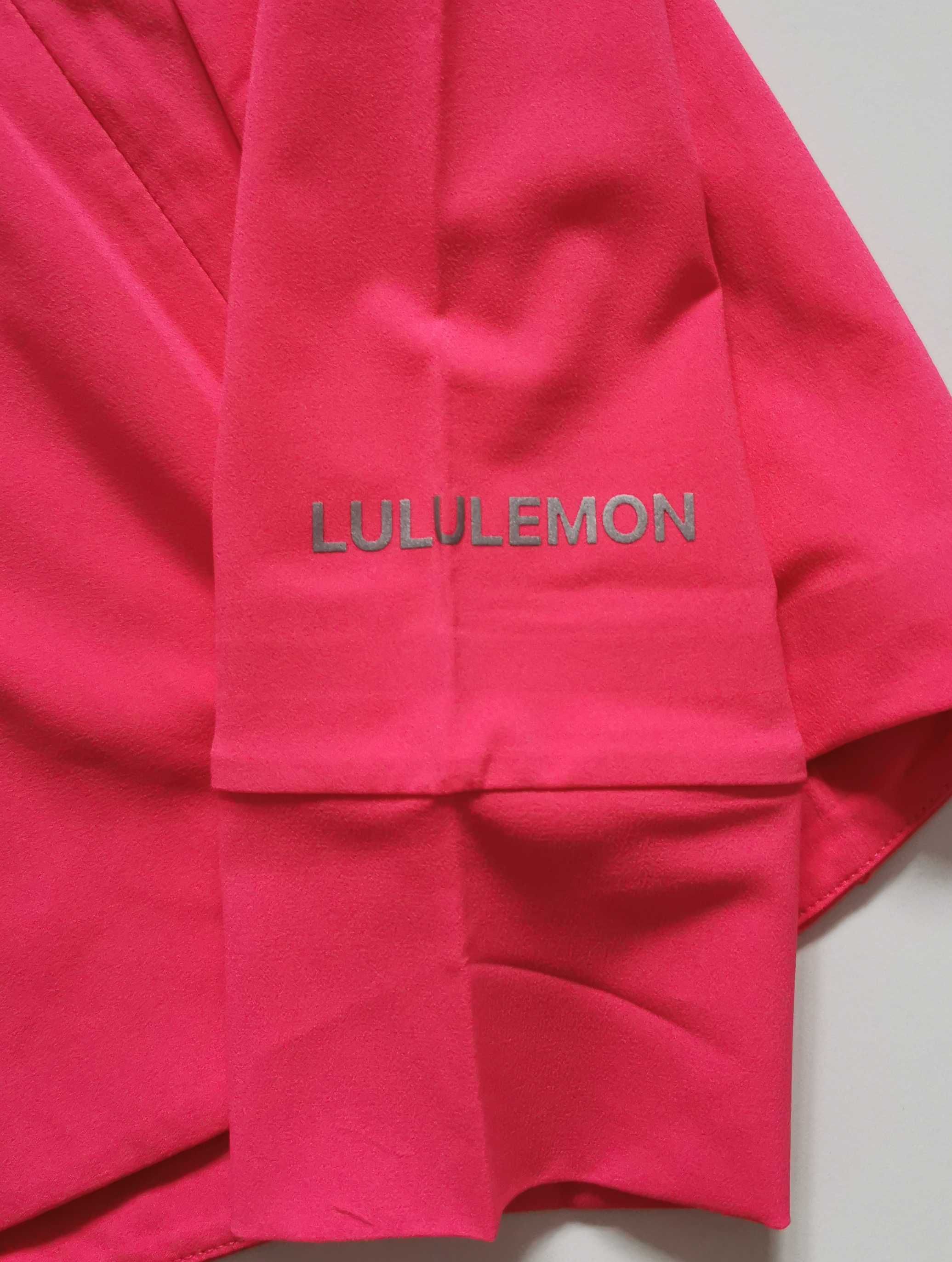 Jacheta de dama Lululemon Mist Over Windbreaker Lip Gloss size 2, noua