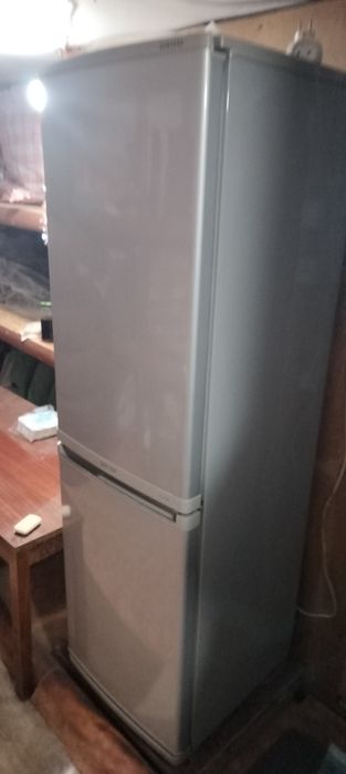 Продам холодильник Samsung