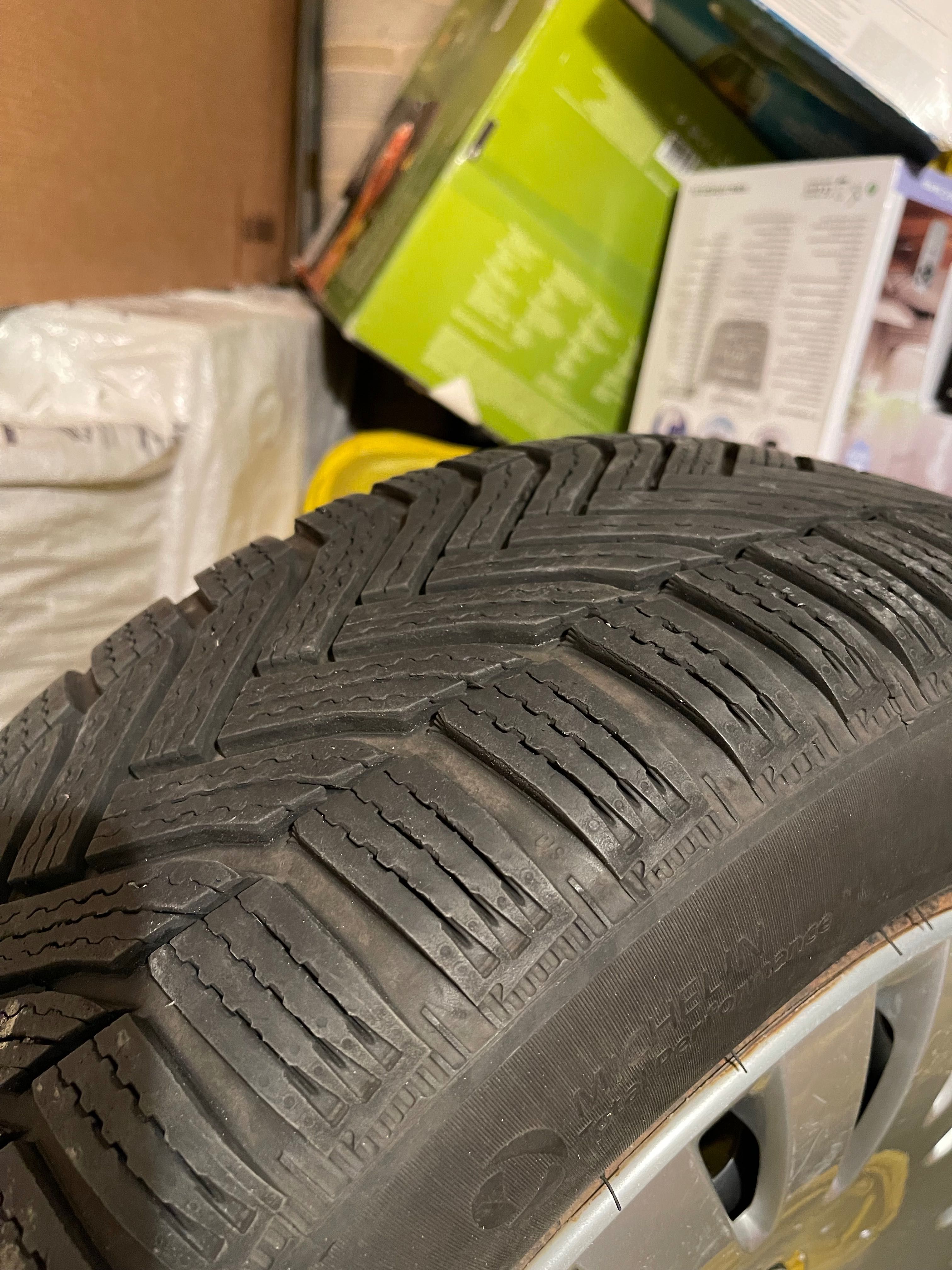 Michelin ALPIN 6 215/60/16 + оригинални джанти + оригинални тасове