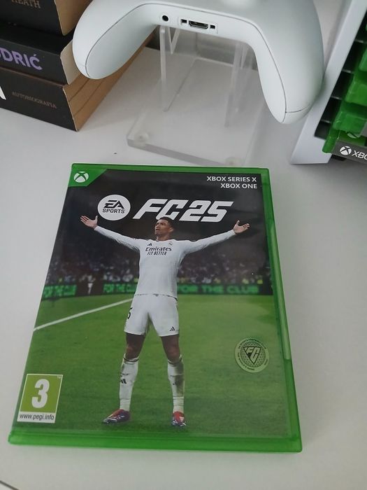 Vand fifa fc 25 nou sigilat xbox one