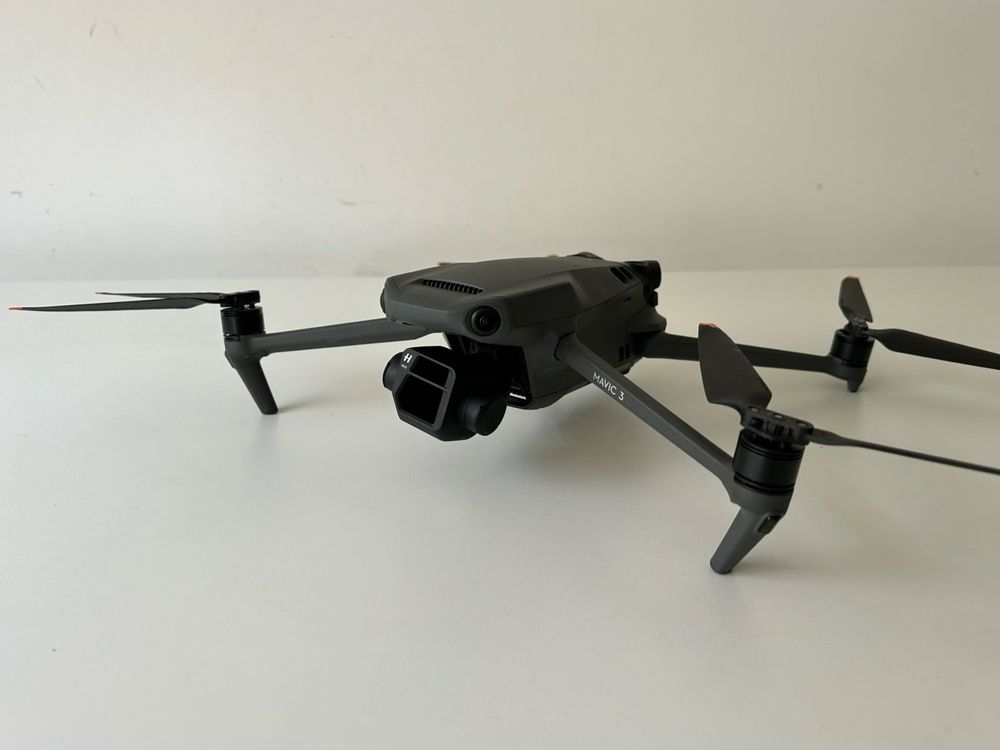 DJI Mavic 3 Fly More Combo