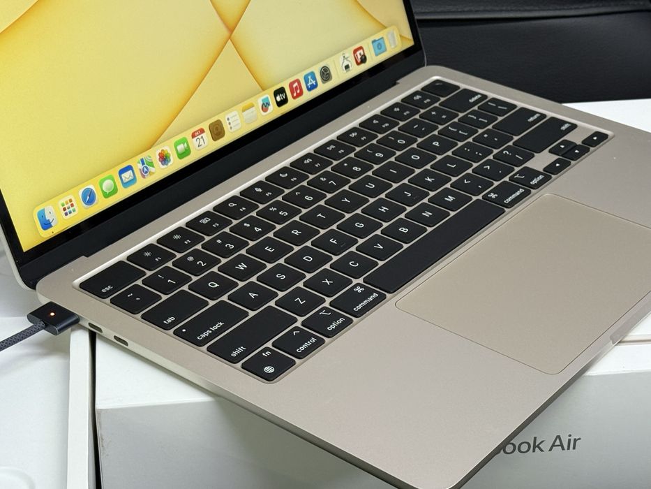 MacBook Air 13.6 M3 2025 на SSD512GB/8GB макбук Аир 13 М3 2024 ЕАС