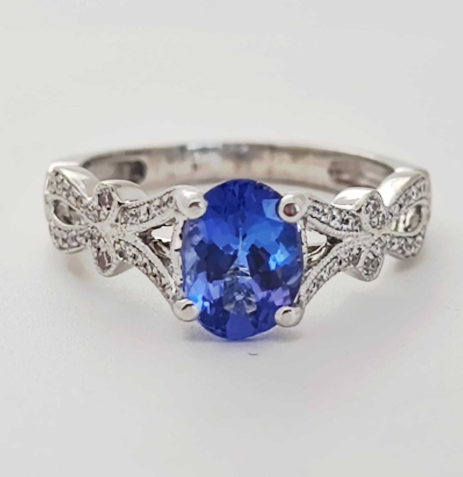Inel 14k cu Tanzanite si diamante
