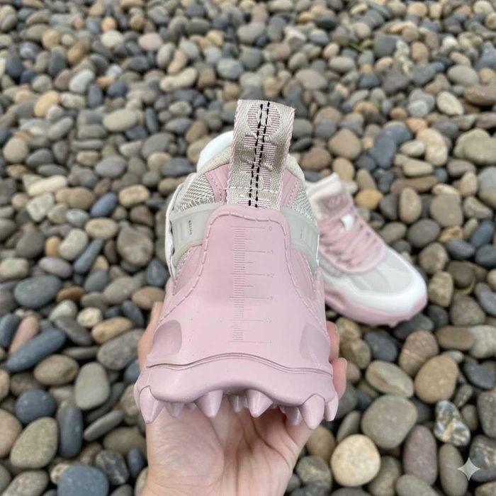 OFF White ODSY 1000 Roz