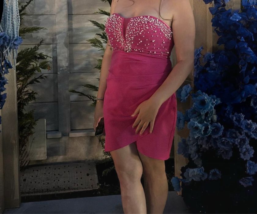 Vand rochi purtate decat o data sau noi