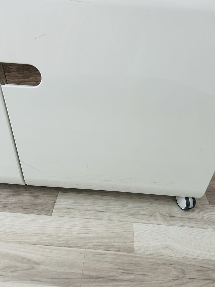 Comoda tv din MDF, soft close
