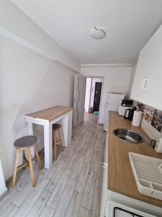 Inchriez apartament- proprietar