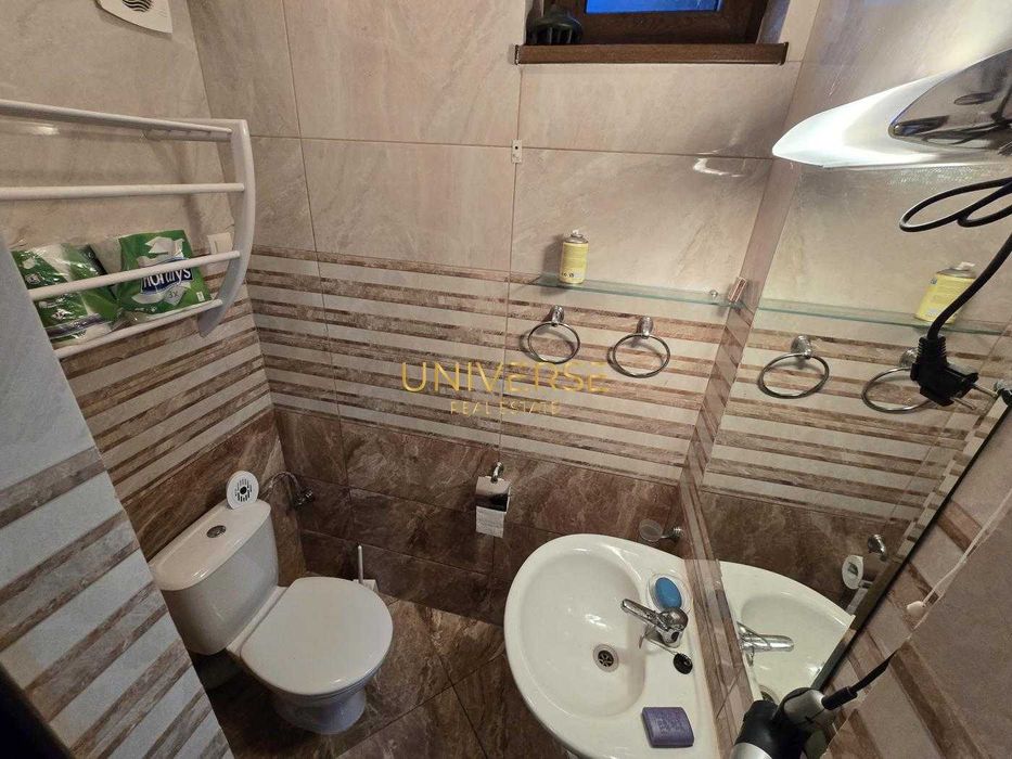 Триетажна къща с четири стаи в целогодишен комплекс в Кошарица. #5054