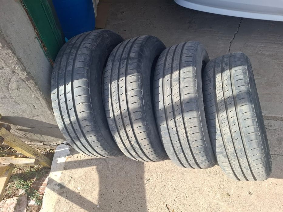 Продам шины 185/65. R15