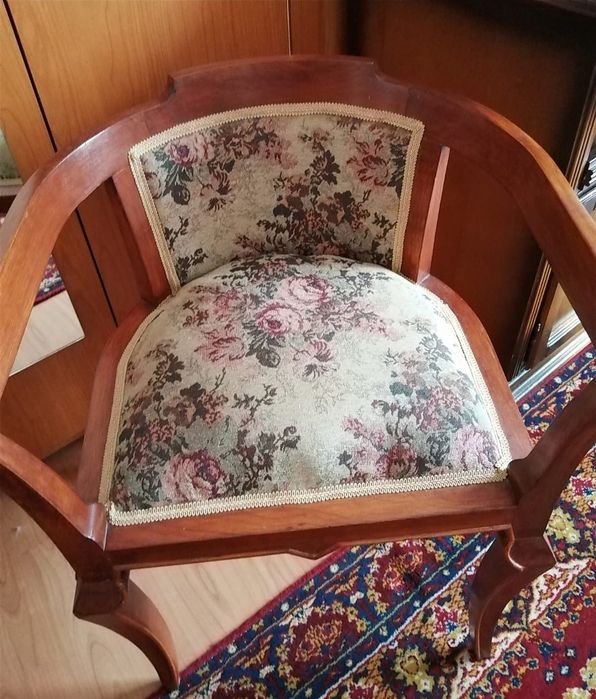 Vand 2 scaune tip fotoliu model baroc