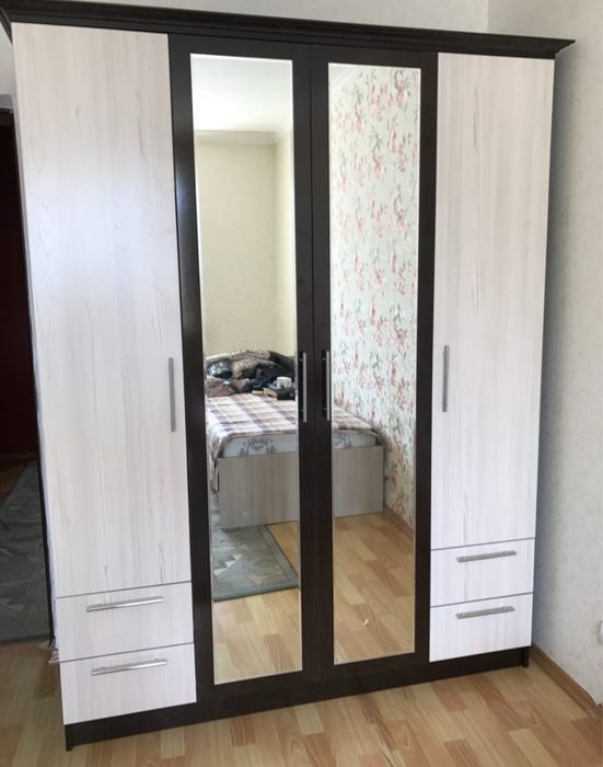 Шкаф в идеальном состоянии