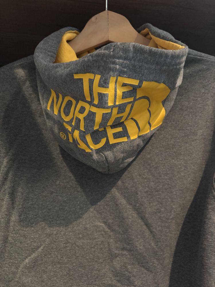 Суитшърт The North Face