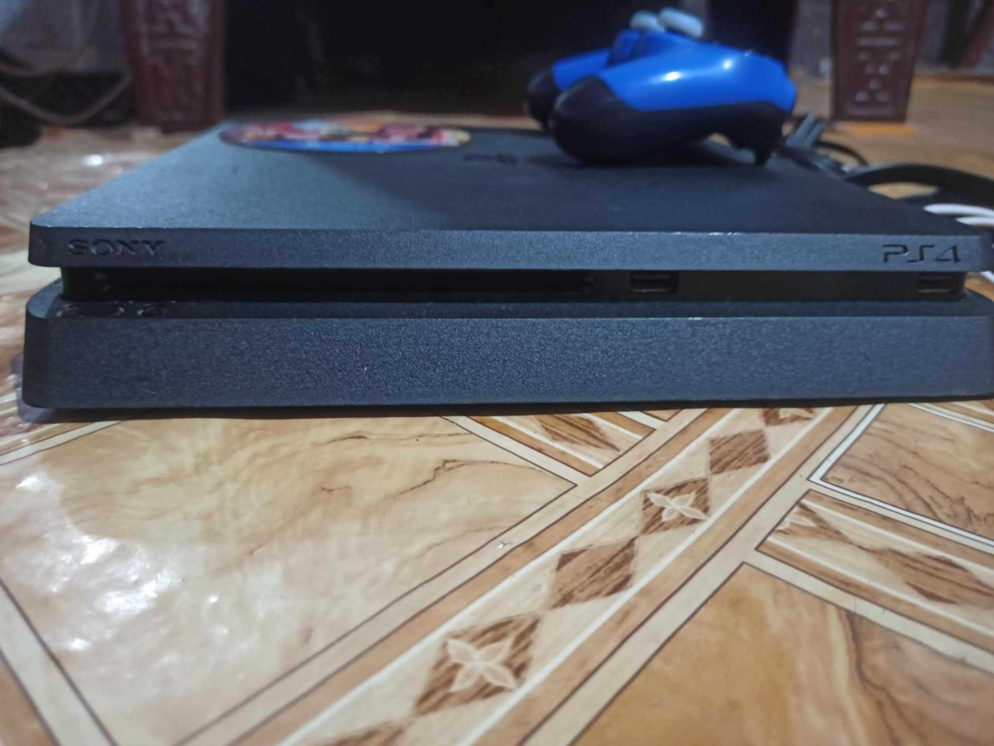 Playstation 4 Slim