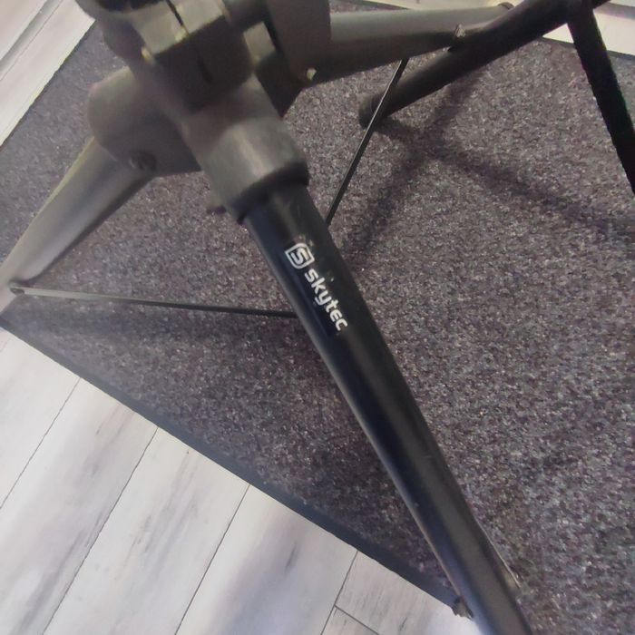 Trepied boxe skytec