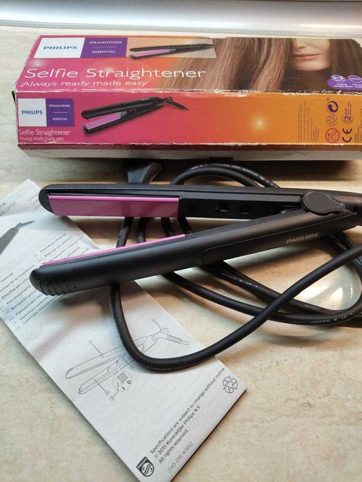 Selfie  Straightener --PHILIPS.