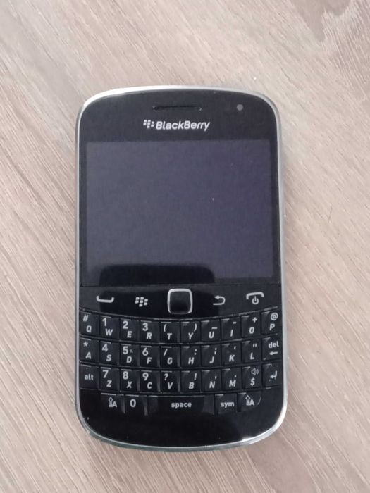 Blackberry bold 9900