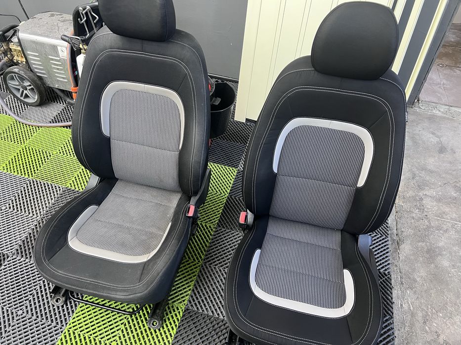 Пастиране, полиране на автомобили, пастирсне на фарове.