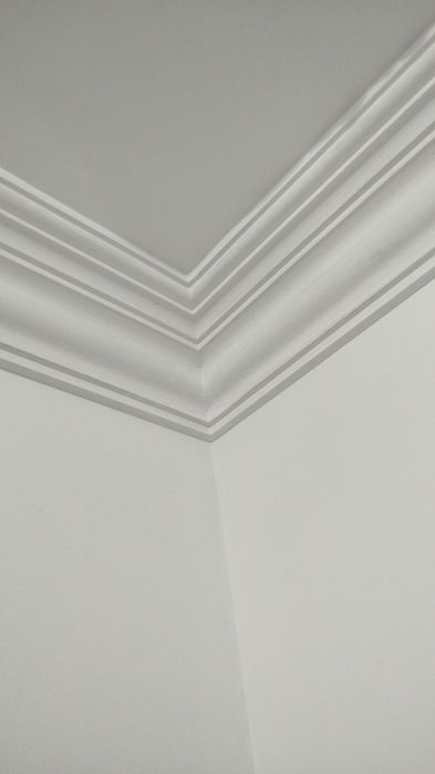 Montaj profile decorative zugrav