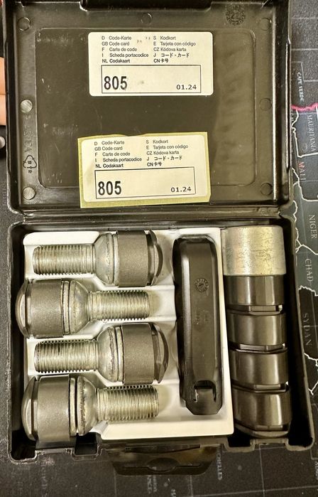 Set prezoane antifurt originale Audi