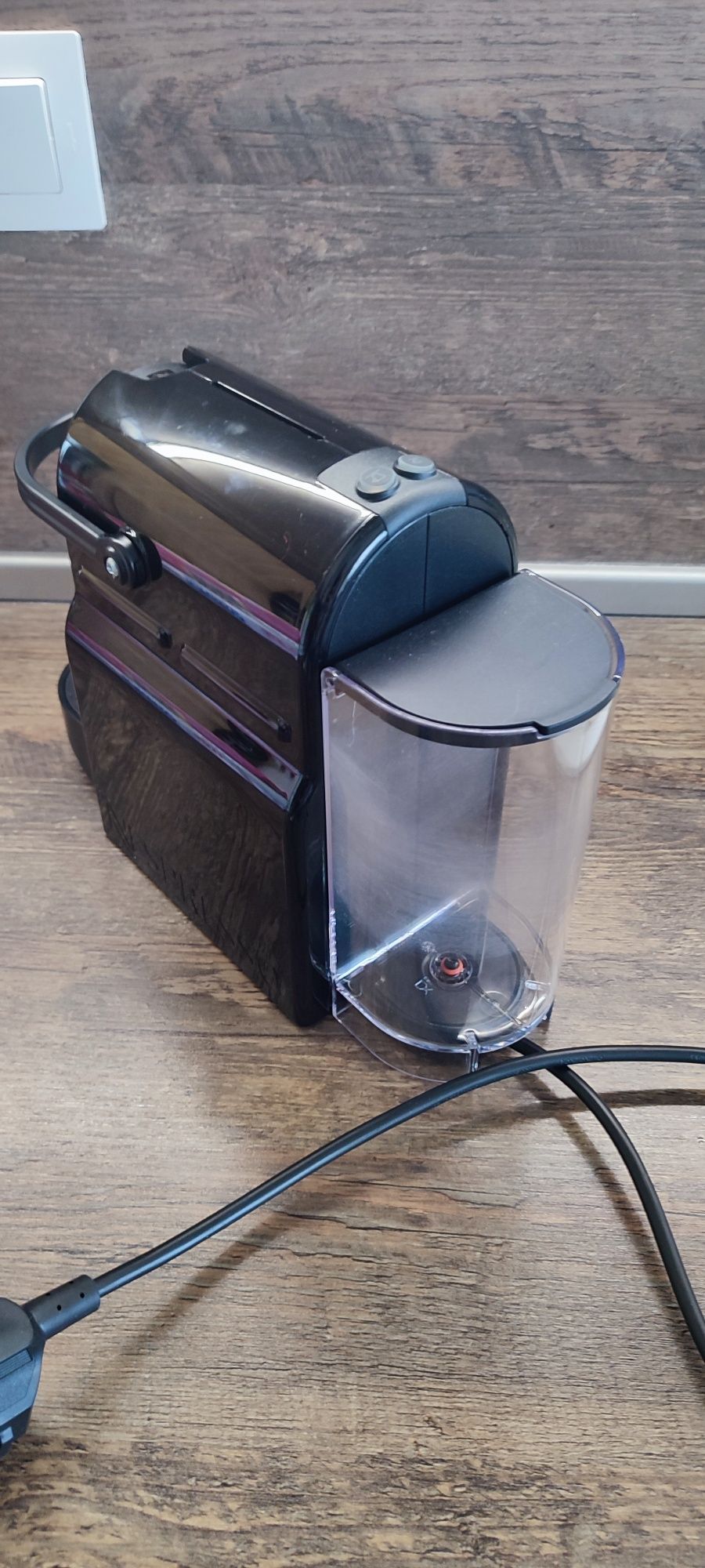 Nespresso Inisia, за ремонт или за части
