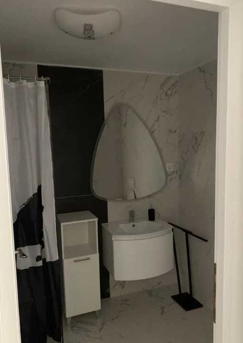 Дава се под наем Двустаен апартамент в Пловдив, Център - 48 кв.м за 204 € - Снимка #5