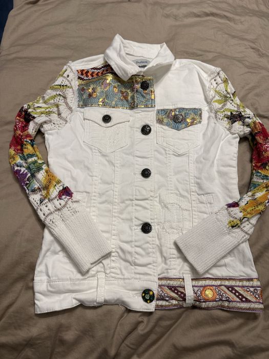 Яке, суитшърт, елек, риза, рокля, пола, панталон-Desigual, Diesel, Zar