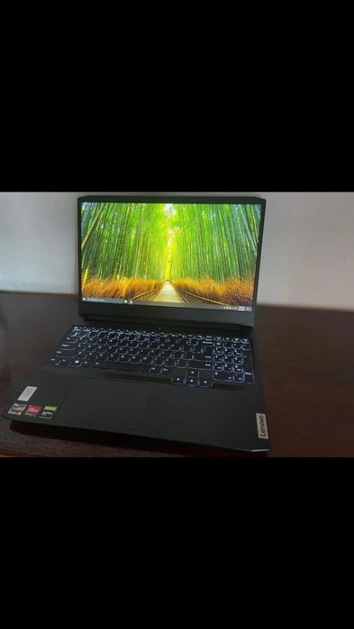 Laptop gaming Lenovo