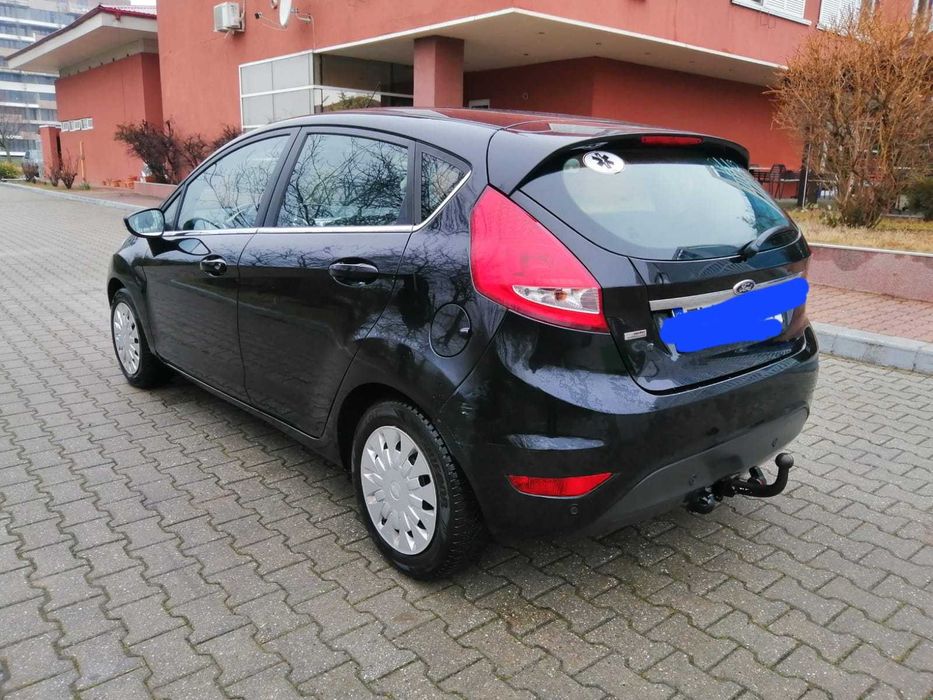Ford fiesta titanium 2013