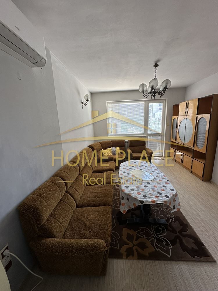 Дава се под наем Етаж от къща в Варна, Левски - 78 кв.м за 428.4 € - Снимка #1