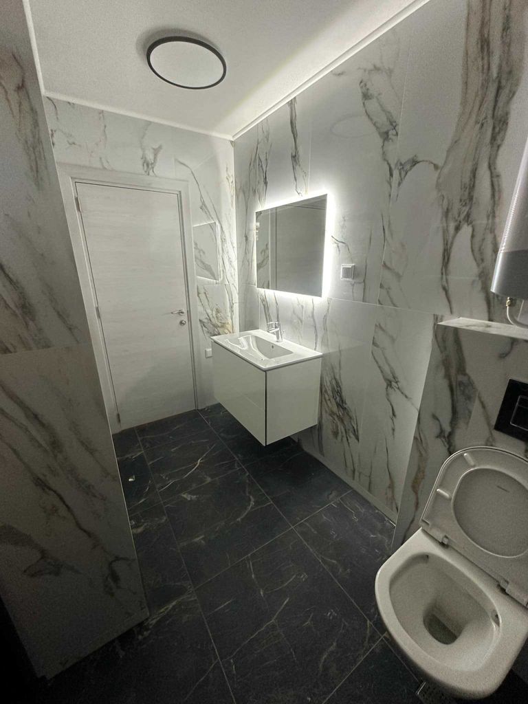 Продава се Тристаен апартамент в Пловдив, Христо Смирненски - 136 кв.м за 1434 €/кв.м - Снимка #14