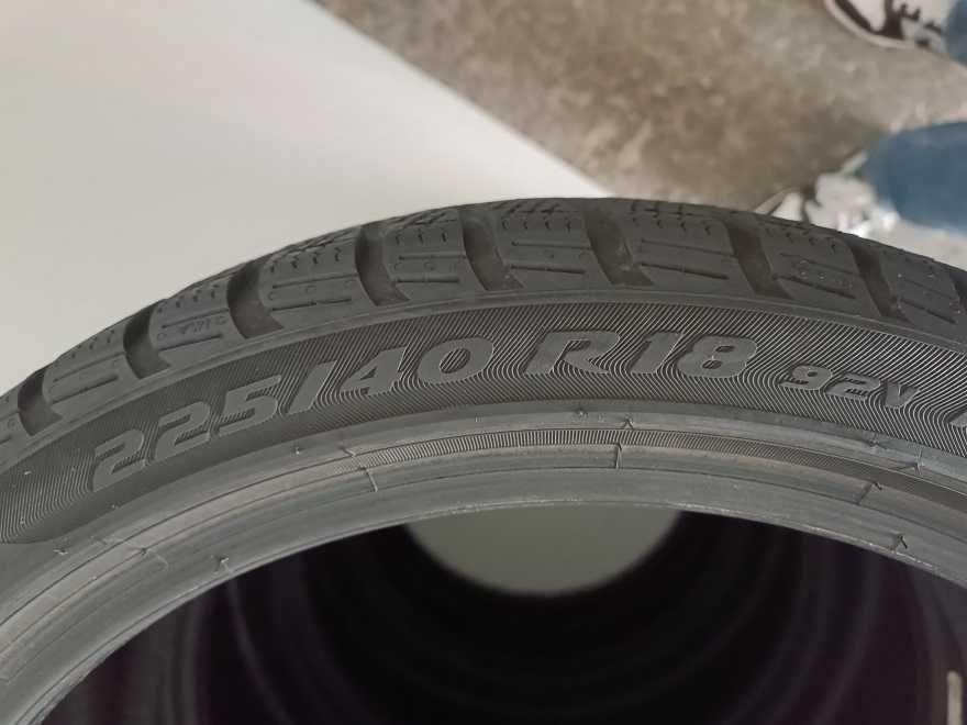 225/40/18 92V225 40 18  PIRELLI CP N10714 M+S
