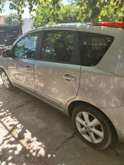 Vând Nissan Note 1,6 2006