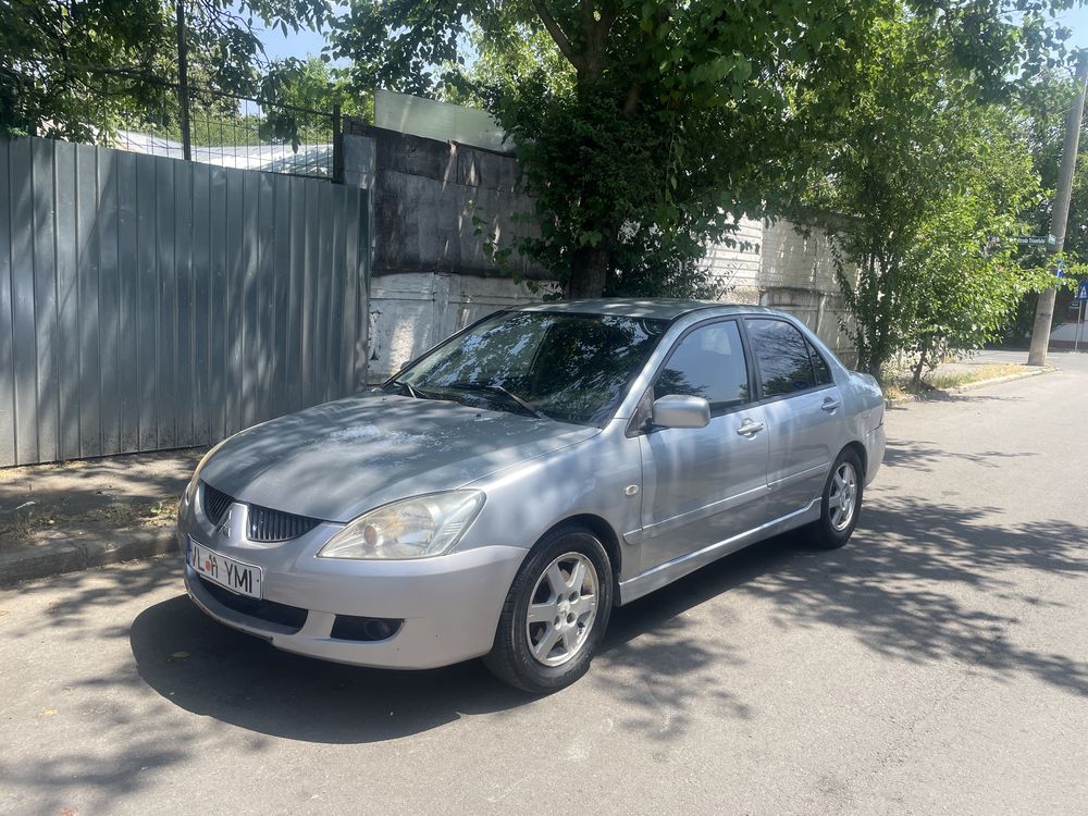 Vand sau schimb Mitubisi Lancer 1.6 benzina cu gpl