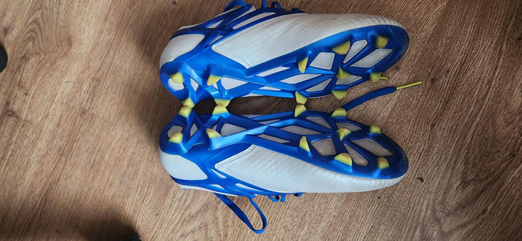 Бутонки футболни обувки Adidas Messi 40 номер