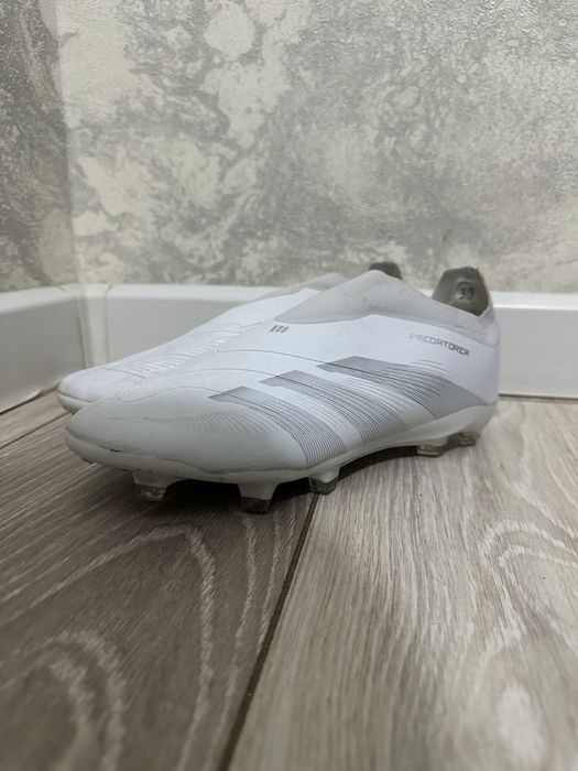 Бутсы адидас найк