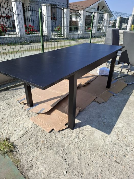 Masa living de 6per extensibila la 12per.