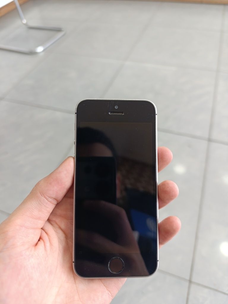 Iphone 5 SE 128 GB