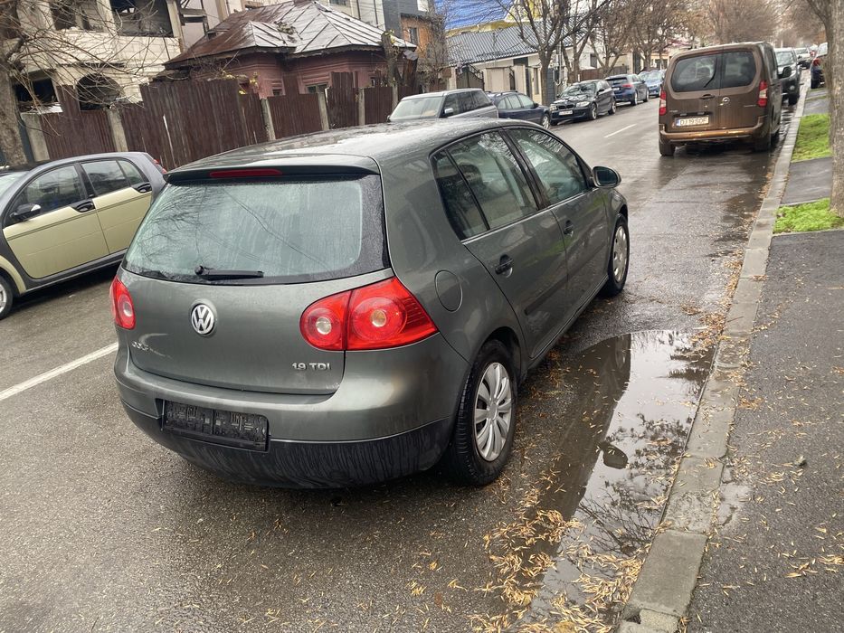 Volkswagen Golf 5 – 1.9 TDI – Stare bună, pregătit de drum