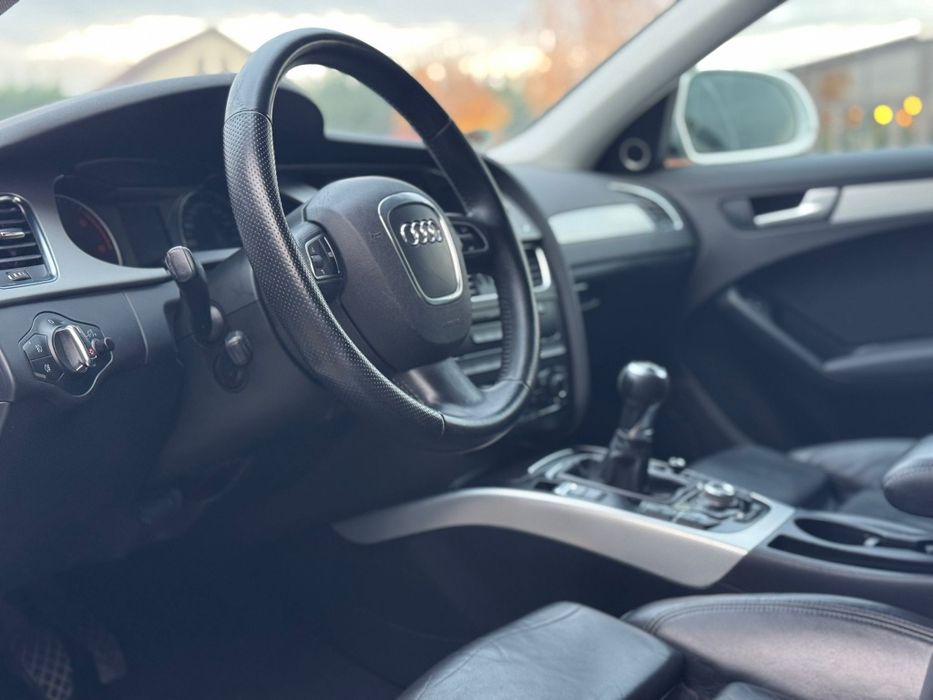 Audi A4 B8 S-line An fab 2009 2.0diesel 143cp adus recent in tara nr v