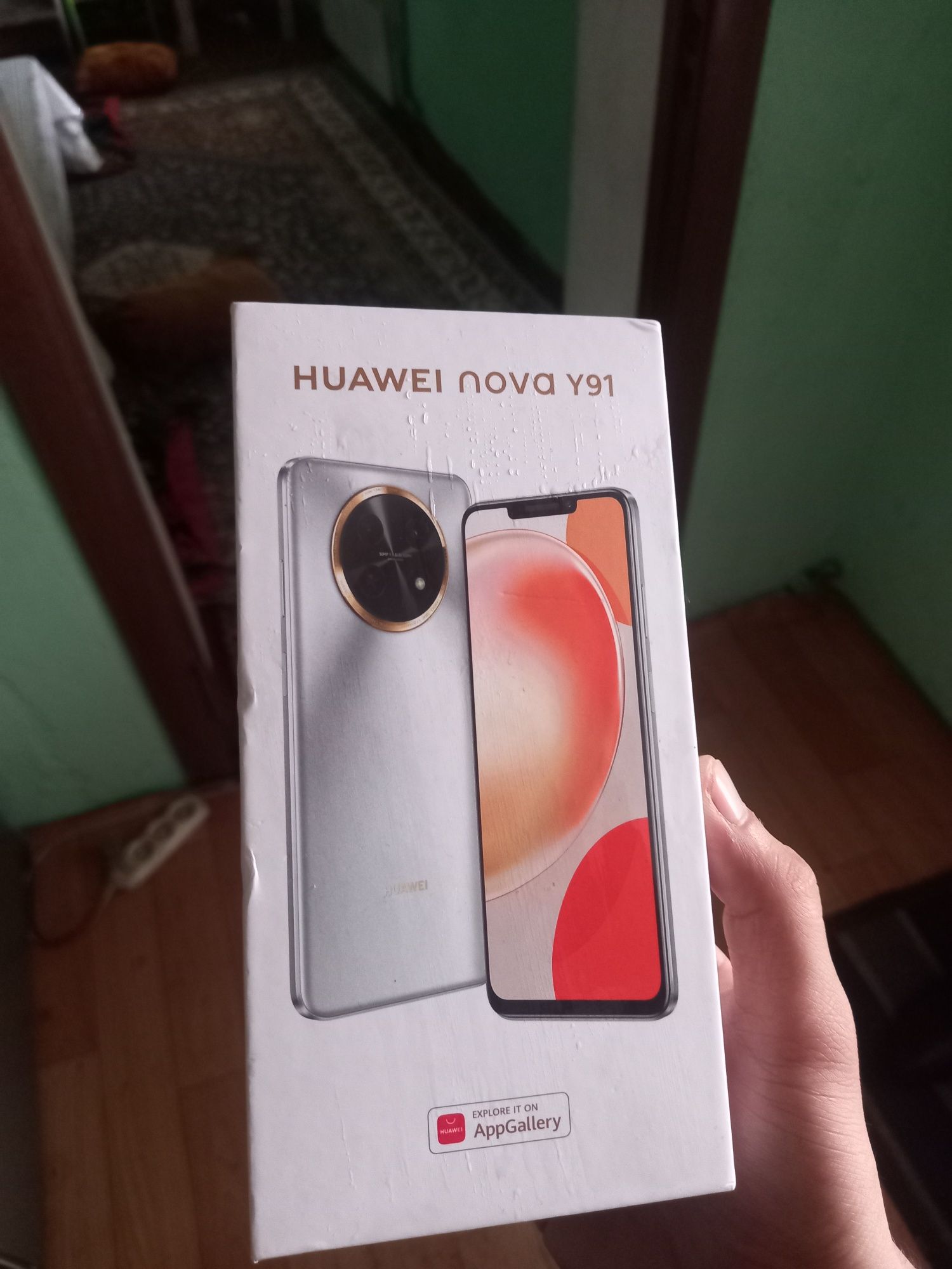 Huawei nova y91.   .