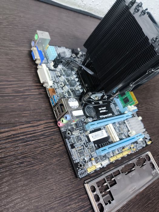 Onda ZH87+i5 4590+16Gb