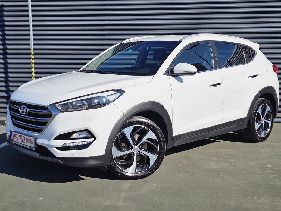 Hyundai Tucson 2.0 crdi 4x4 premium 184cp automat