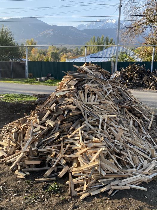 Продам Дрова доставка есть