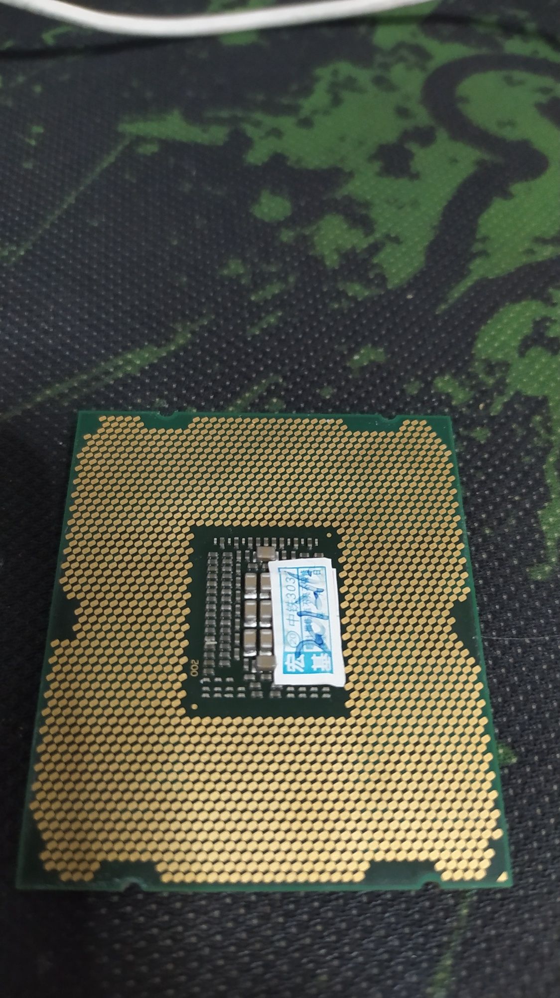 Продам Xeon E5 2640 6/12 2,5-2,8ггц