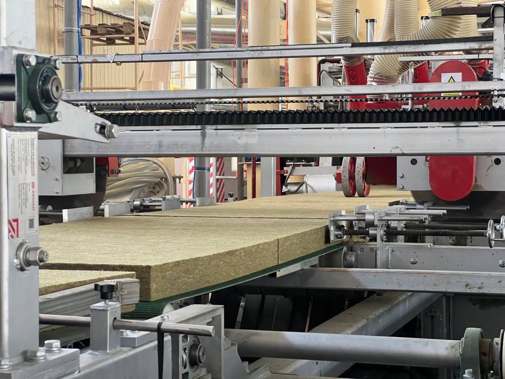 Базальтовая каменная вата PETRAWOOL завод оптом доставка есть