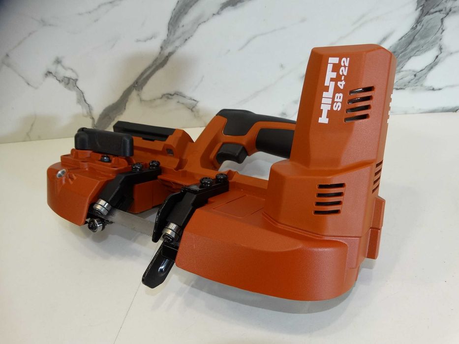 НОВО - Hilti SB 4 - 22 / Nuron - Лентов трион / банциг