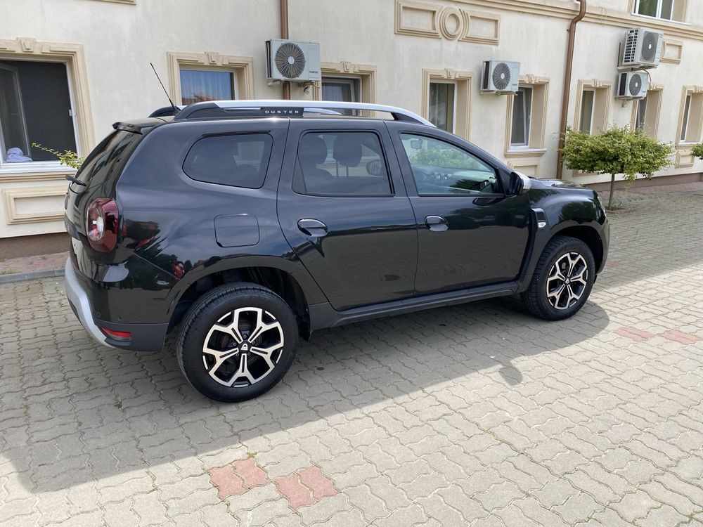 DACIA DUSTER 1.3 benzina 130 cp jante navigatie camera