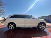 Audi Q7 Audi Q7 S-line Exterior-Interior 7 Locuri